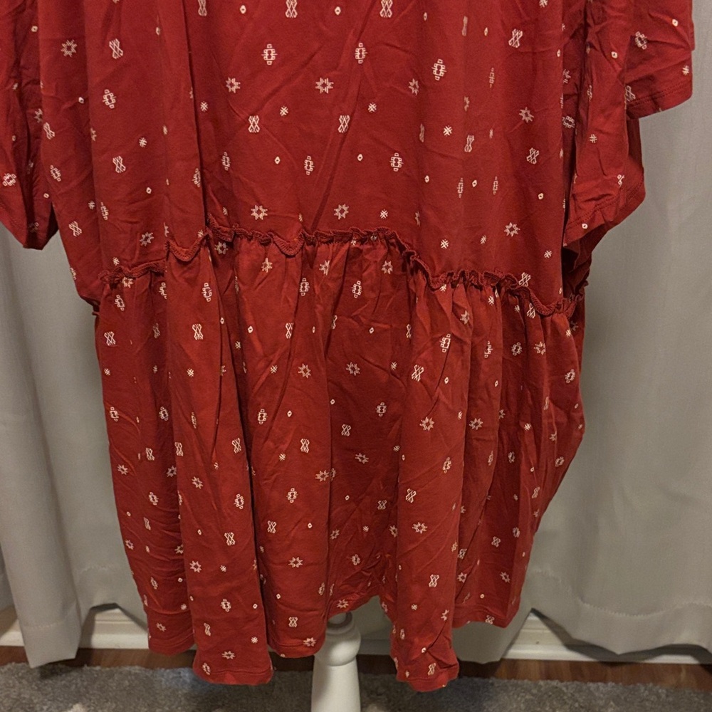 Torrid Red Top - Picture 9 of 13